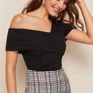 SHEIN Unity Asymmetrical Neck Foldover Front Top